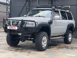 2006 Nissan Patrol V (Y61) Рестайлинг, серебристый, 3600000 рублей, вид 1