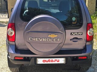2016 Chevrolet Niva I Рестайлинг, серый, 800000 рублей, вид 3