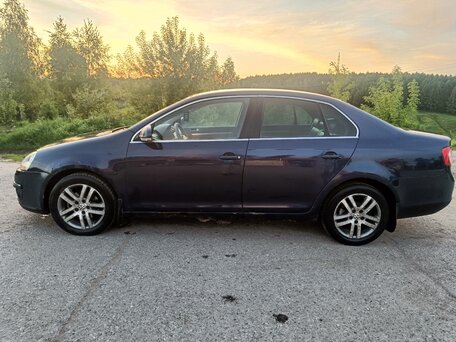 2005 Volkswagen Jetta V, синий, 480000 рублей, вид 2