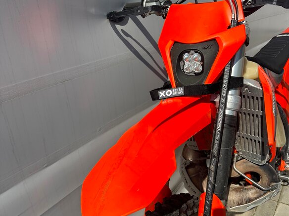 2023 KTM 300 EXC, красный, 650000 рублей - вид 4