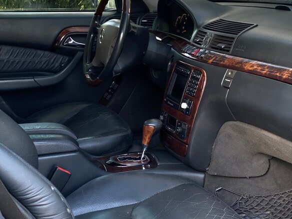 2001 Mercedes-Benz S-Класс 320 Long IV (W220), чёрный - вид 10