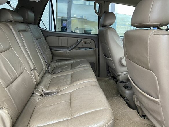 2001 Toyota Sequoia I, зелёный - вид 17