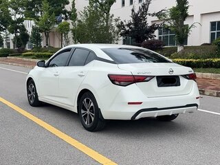 2023 Nissan Sylphy IV (B18), белый, 1555000 рублей, вид 2