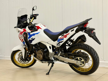 2025 Honda CRF 1100L Africa Twin, белый, 2850000 рублей, вид 3