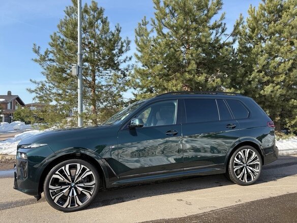 2025 BMW X7 40d I (G07) Рестайлинг, зелёный, 17500000 рублей - вид 12