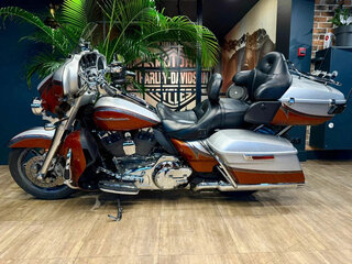 2014 Harley-Davidson CVO Limited, красный, 1890000 рублей, вид 5