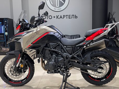 2026 Benelli TRK 702 X, бежевый, 789000 рублей, вид 1