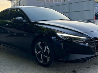 2021 Hyundai Elantra VII (CN7), чёрный, 2400000 рублей, вид 3