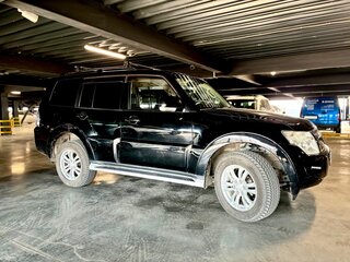 2012 Mitsubishi Pajero IV Рестайлинг 1, чёрный, 2490000 рублей, вид 3