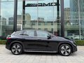 2025 Mercedes-Benz EQE 500, чёрный - вид 1