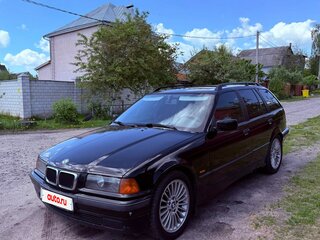 1997 BMW 3 серии 318i III (E36), чёрный, 450000 рублей, вид 2