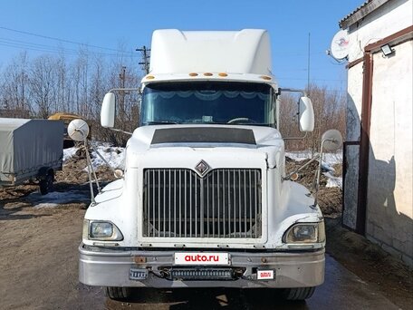 2003 International 9000 Series, белый, 1100000 рублей, вид 2