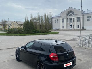 2009 BMW 1 серии 116i I (E81/E82/E87/E88) Рестайлинг, чёрный, 850000 рублей, вид 5
