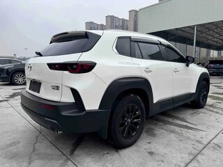 2023 Mazda CX-50, белый, 2760000 рублей, вид 3