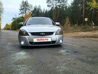 2014 Lada (ВАЗ) Priora I Рестайлинг, серебристый, 450000 рублей, вид 4