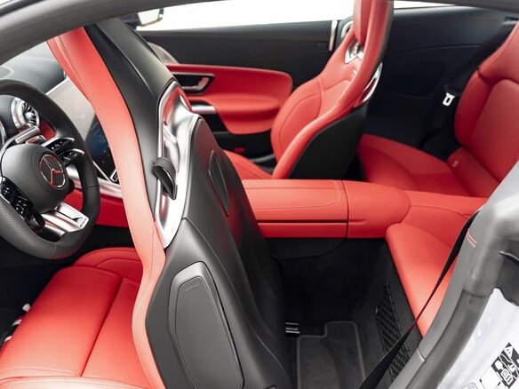 2026 Mercedes-Benz AMG GT 63 S E Performance II, серебристый, 27890000 рублей - вид 17