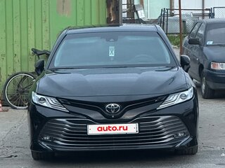 2018 Toyota Camry VIII (XV70), чёрный, 3300000 рублей, вид 1