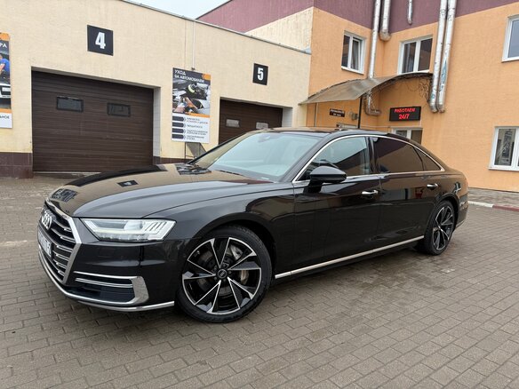 2018 Audi A8 Long 55 TFSI IV (D5), чёрный, 4150000 рублей - вид 6