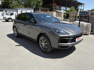 2021 Porsche Cayenne III, серый, 7500000 рублей, вид 1