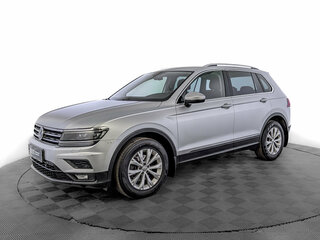 2017 Volkswagen Tiguan II, серебристый, 1990000 рублей, вид 1