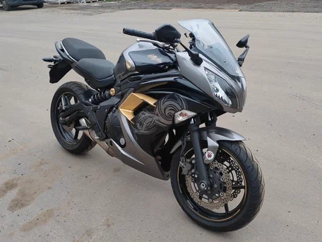 2019 Kawasaki Ninja 400, серебристый, 499000 рублей, вид 5