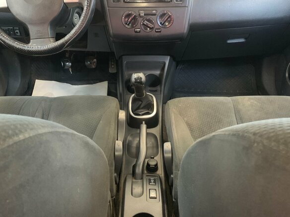 2010 Nissan Tiida I, синий, 450000 рублей - вид 21