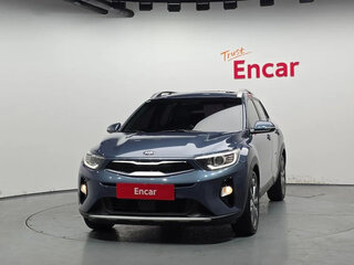 2020 Kia Stonic I, серый, 1180000 рублей, вид 2