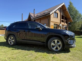 2020 Toyota RAV4 V (XA50), чёрный, 2900000 рублей, вид 2