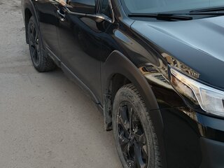 2021 Subaru Outback VI, чёрный, 4000000 рублей, вид 4