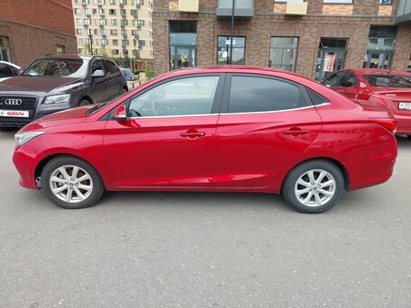 2024 Changan Alsvin, красный, 730000 рублей, вид 3