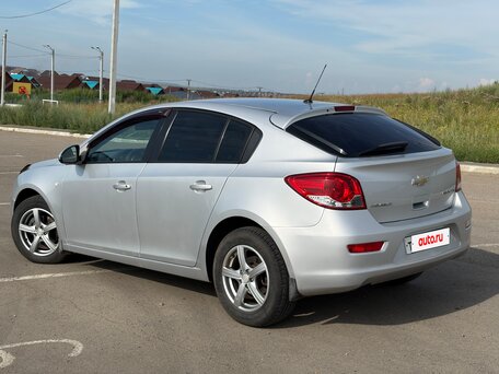 2012 Chevrolet Cruze I, серебристый, 595000 рублей, вид 4