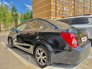 2014 Chevrolet Aveo II, чёрный, 800000 рублей, вид 3
