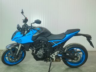 2023 Suzuki GSX-8S, синий, 789000 рублей, вид 3
