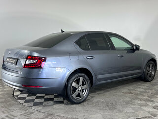 2017 Skoda Octavia III (A7) Рестайлинг, серый, 1470000 рублей, вид 5