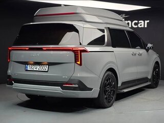 2024 Kia Carnival IV Рестайлинг, серый, 4385666 рублей, вид 3