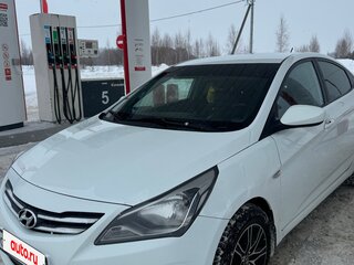 2016 Hyundai Solaris I Рестайлинг, белый, 820000 рублей, вид 1