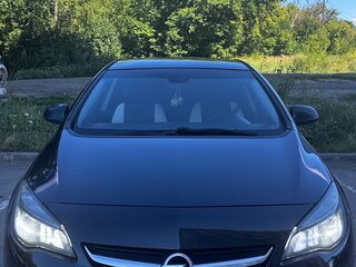 2013 Opel Astra J Рестайлинг, чёрный, 750000 рублей, вид 4