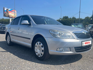 2011 Skoda Octavia II (A5) Рестайлинг, серебристый, 798000 рублей, вид 3