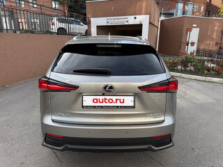 2019 Lexus NX 200 I Рестайлинг, серый, 3000000 рублей, вид 4