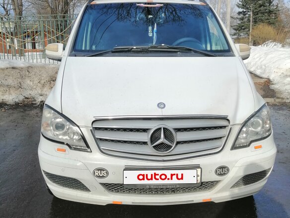 2011 Mercedes-Benz Viano Long L2 I (W639) Рестайлинг, белый, 1700000 рублей - вид 1
