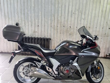 2013 Honda VFR 1200, серый, 1150000 рублей, вид 1