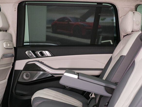 2026 BMW X7 40d I (G07) Рестайлинг, серый, 18700000 рублей - вид 27