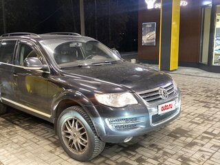 2007 Volkswagen Touareg I Рестайлинг, чёрный, 1000000 рублей, вид 2