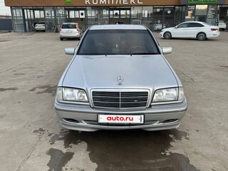 1998 Mercedes-Benz C-Класс 180 I (W202) Рестайлинг, серебристый, 400000 рублей, вид 1