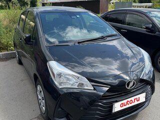 2020 Toyota Vitz III (XP130) Рестайлинг 2, чёрный, 810000 рублей, вид 2