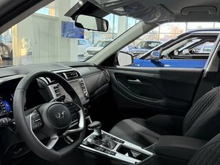 2025 Solaris HC, серебристый, 3340000 рублей, вид 4