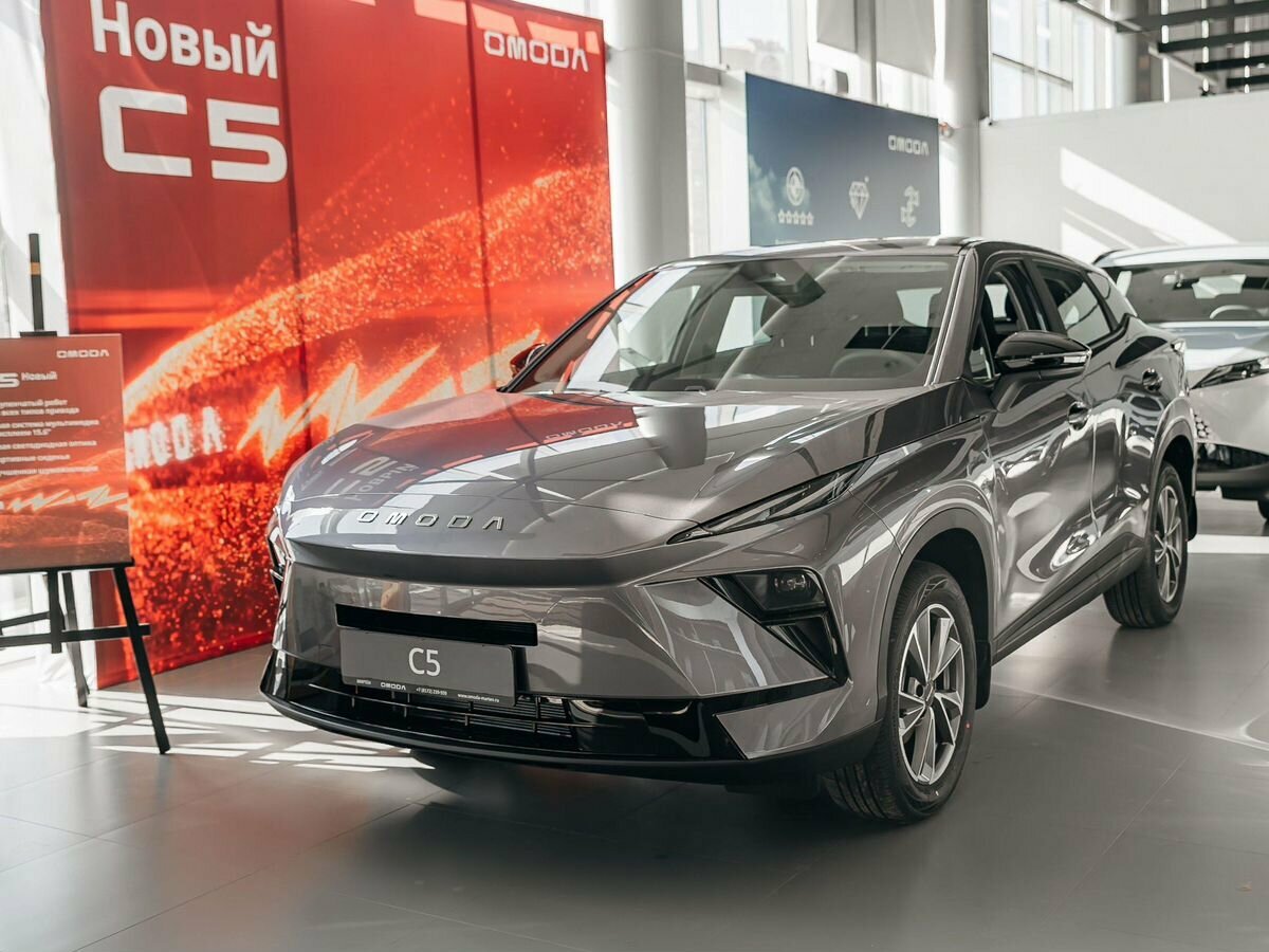 Открыть фотографии: Omoda C5 II