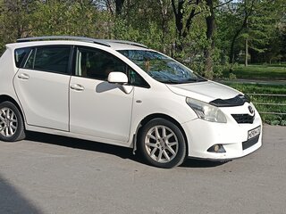 2011 Toyota Verso I, белый, 900000 рублей, вид 4
