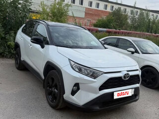 2021 Toyota RAV4 V (XA50), белый, 3000000 рублей, вид 2