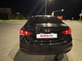 2017 Hyundai Solaris II, чёрный, 1190000 рублей, вид 4